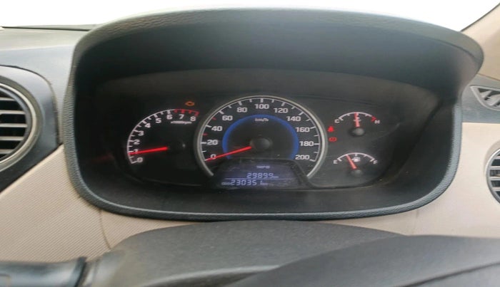 2019 Hyundai Grand i10 SPORTZ 1.2 KAPPA VTVT, CNG, Manual, 2,30,351 km, interior