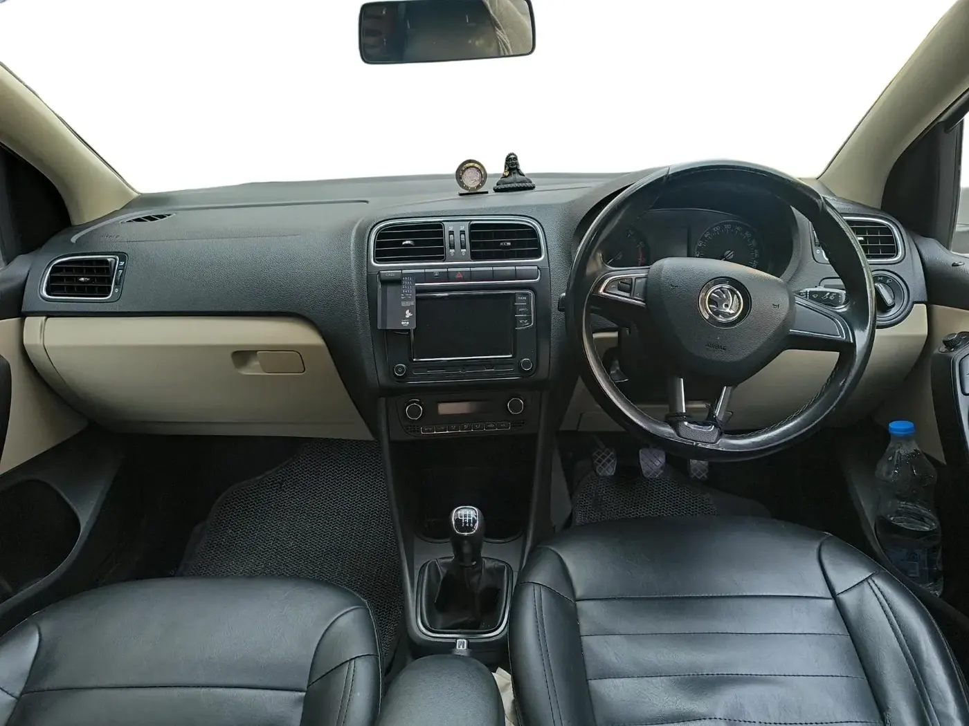 2020 Skoda Rapid 1.0 AMBITION TSI MT, Petrol, Manual, 76,948 km, interior