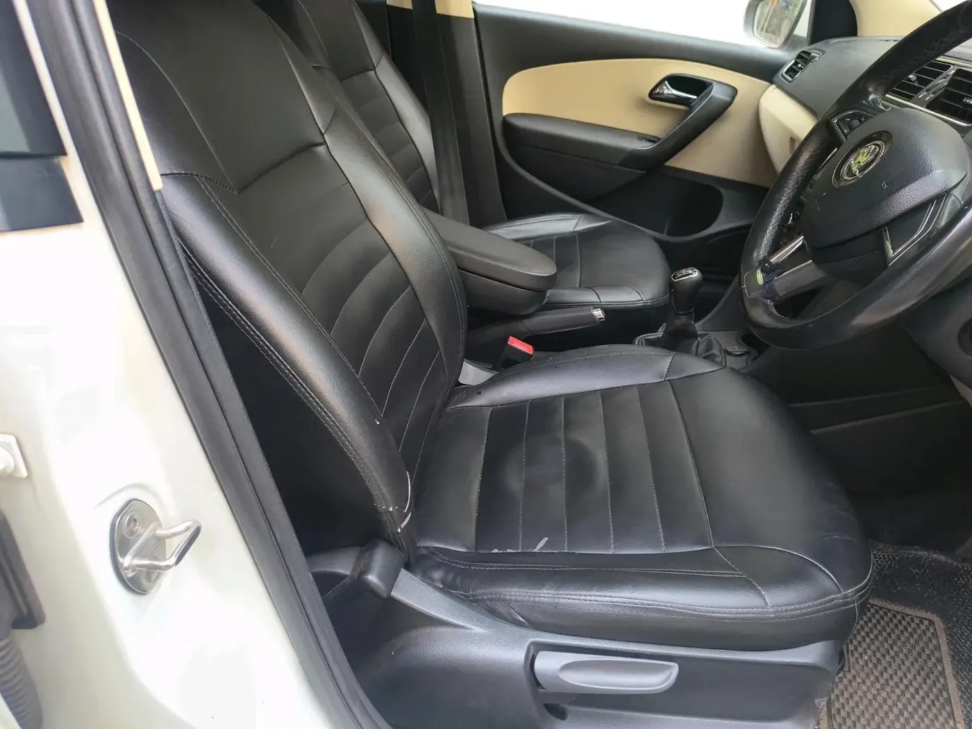 2020 Skoda Rapid 1.0 AMBITION TSI MT, Petrol, Manual, 76,948 km, interior