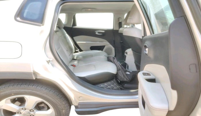 2017 Jeep Compass LIMITED 1.4 PETROL AT, Petrol, Automatic, 75,451 km, interior