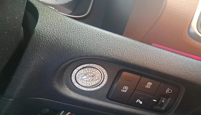 2024 Hyundai ALCAZAR 1.5 SIGNATURE (O) AT 7STR, Diesel, Automatic, 55,892 km, interior