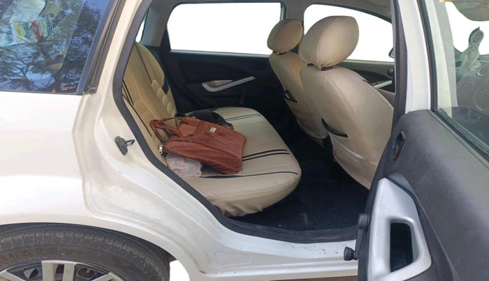 2012 Ford Figo ZXI 1.4 DIESEL, Diesel, Manual, 1,21,694 km, interior