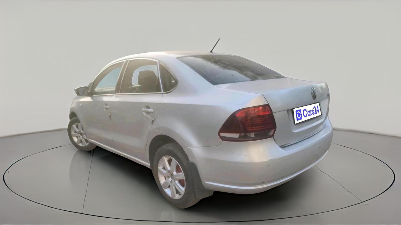 2014 Volkswagen Vento HIGHLINE DIESEL 1.6, Diesel, Manual, 1,14,183 km, exterior