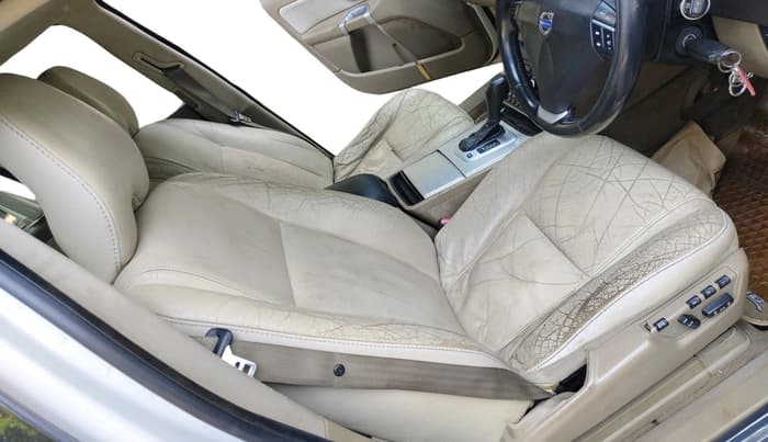 2012 Volvo XC 90 D5 AWD, Diesel, Automatic, 1,26,287 km, interior
