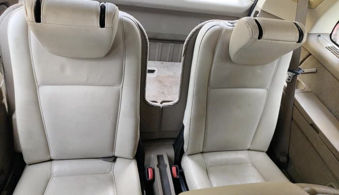 2012 Volvo XC 90 D5 AWD, Diesel, Automatic, 1,26,287 km, interior