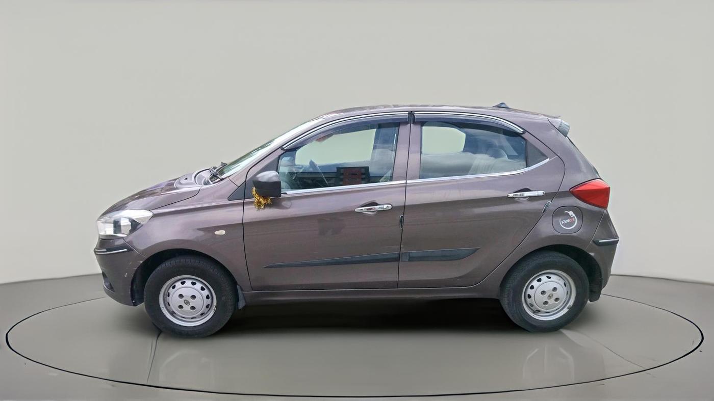 2018 Tata Tiago XM PETROL, Petrol, Manual, 75,302 km, exterior