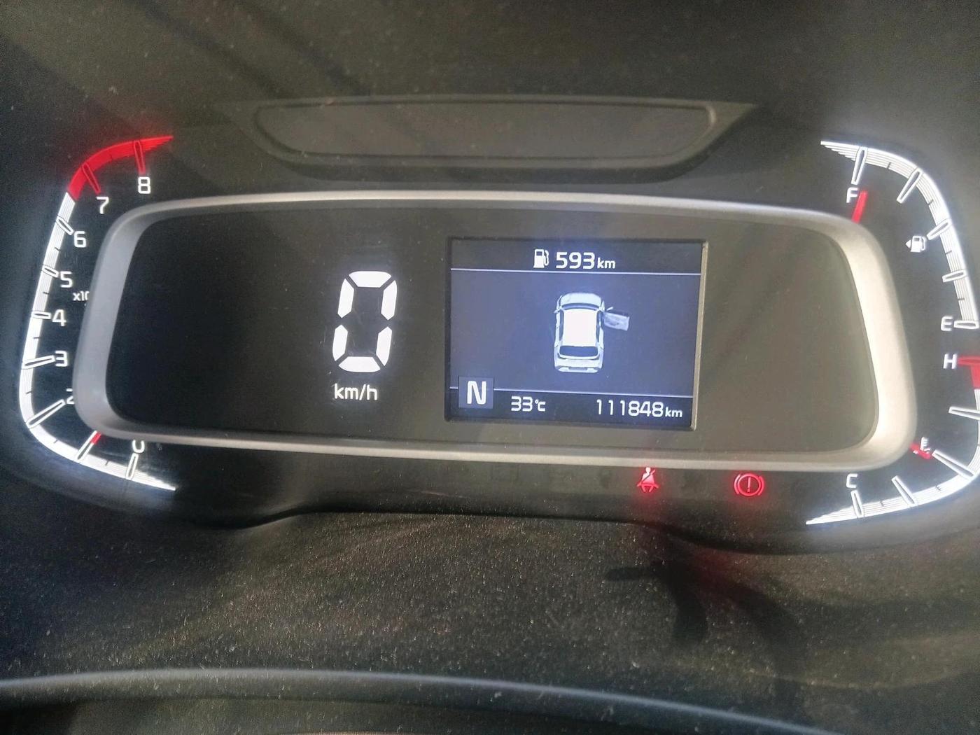 2020 KIA SONET HTK PLUS 1.0 IMT, Petrol, Manual, 1,11,848 km, interior