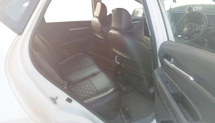 2020 KIA SONET HTK PLUS 1.0 IMT, Petrol, Manual, 1,11,848 km, interior