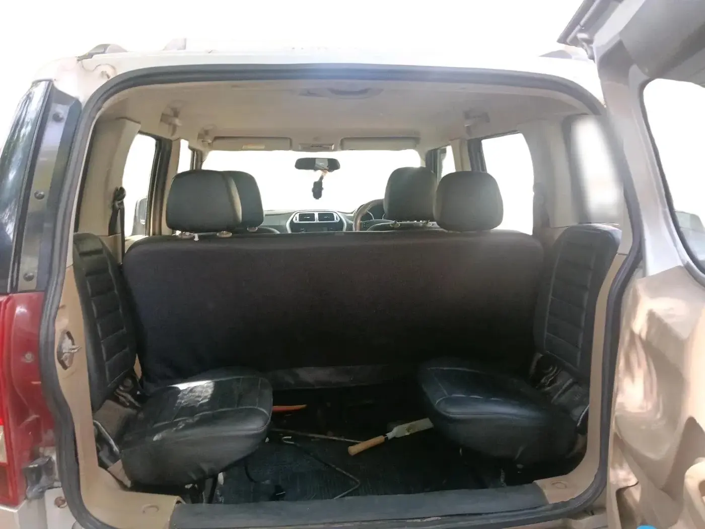 2017 Mahindra TUV300 T8, Diesel, Manual, 36,504 km, exterior