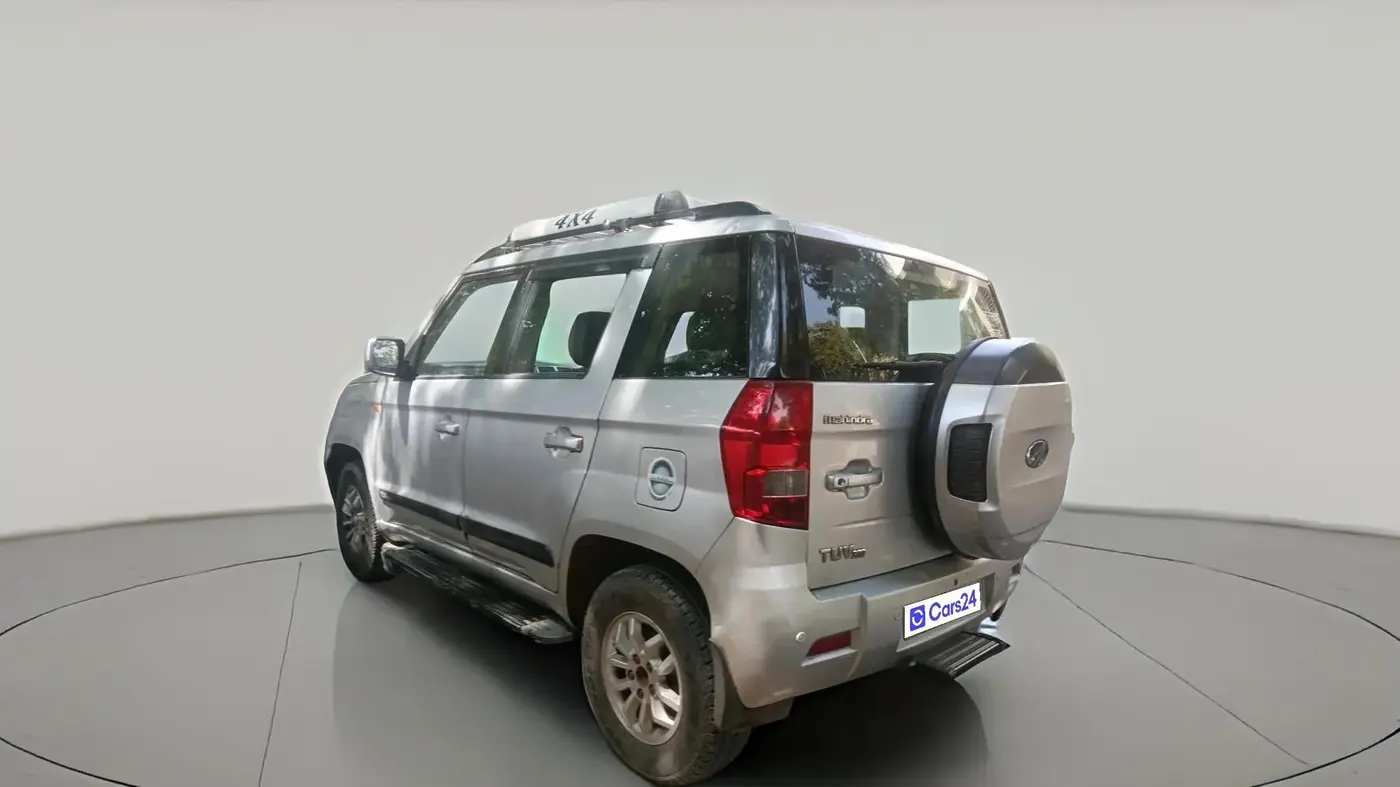 2017 Mahindra TUV300 T8, Diesel, Manual, 36,504 km, exterior