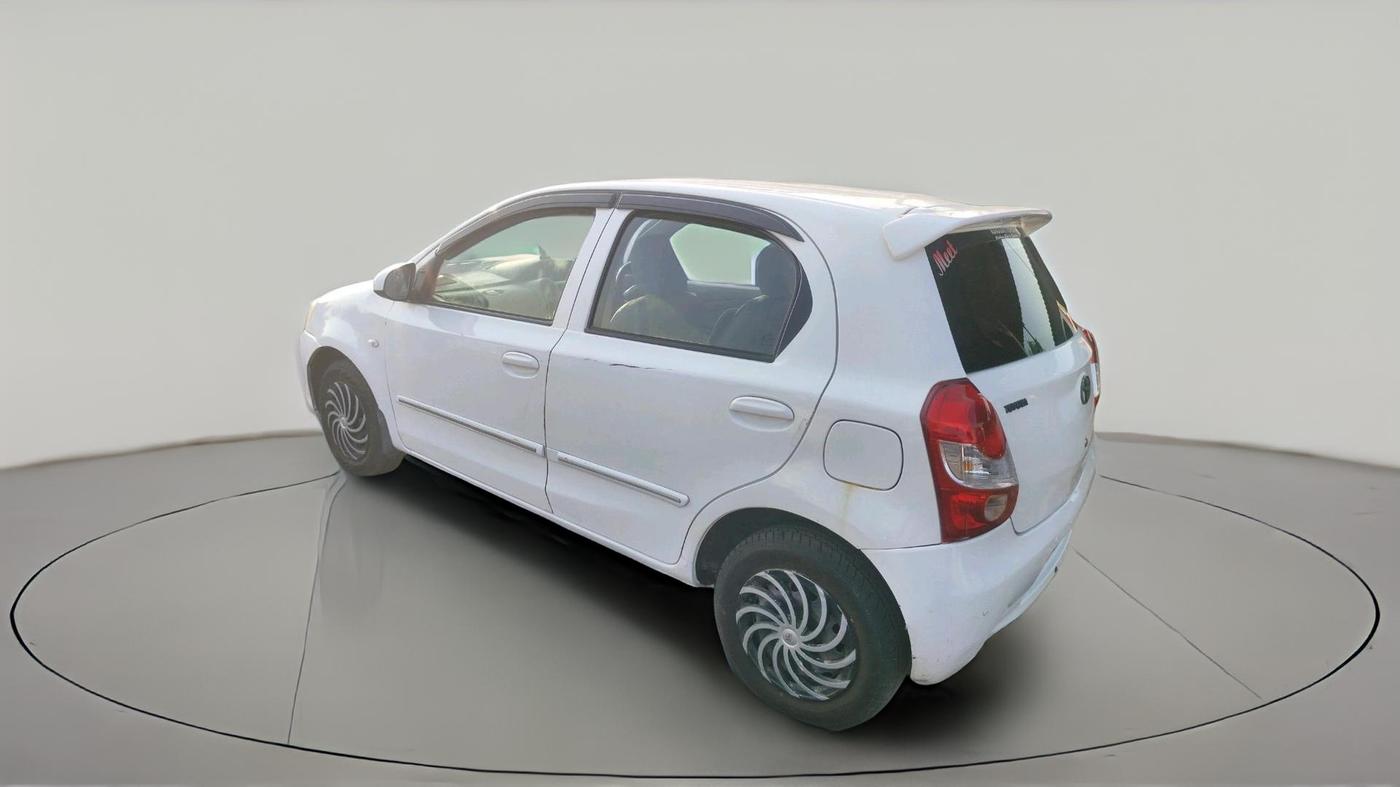 2015 Toyota Etios Liva G, CNG, Manual, 92,525 km, exterior