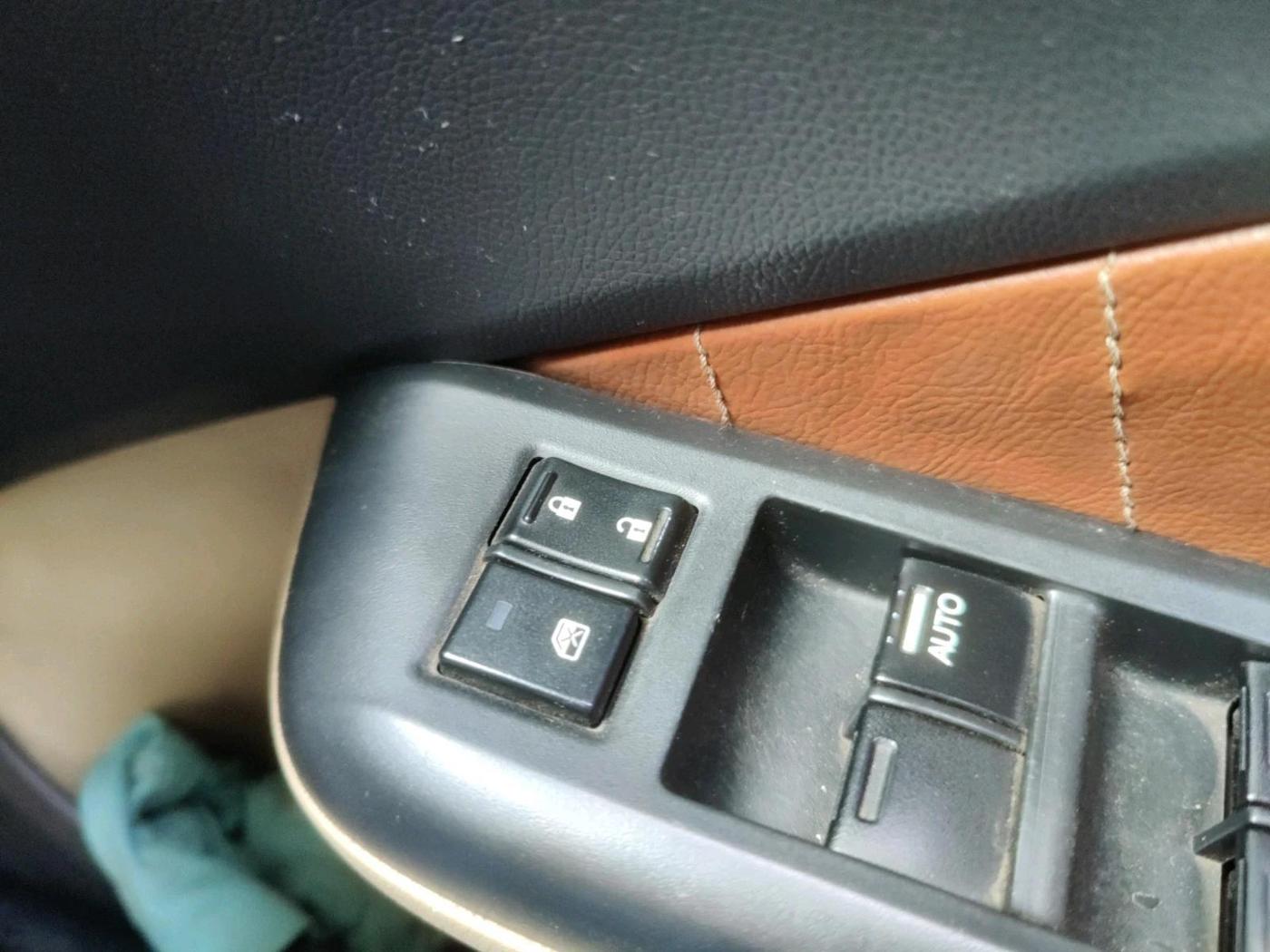 2014 Honda City 1.5L I-VTEC SV, CNG, Manual, 1,22,850 km, interior