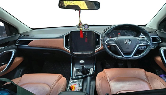 2021 MG HECTOR PLUS SHARP 2.0 DIESEL TURBO MT 6-STR, Diesel, Manual, 29,332 km, interior