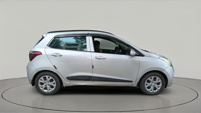 2016 Hyundai Grand i10 SPORTZ 1.2 KAPPA VTVT, CNG, Manual, 82,337 km, exterior