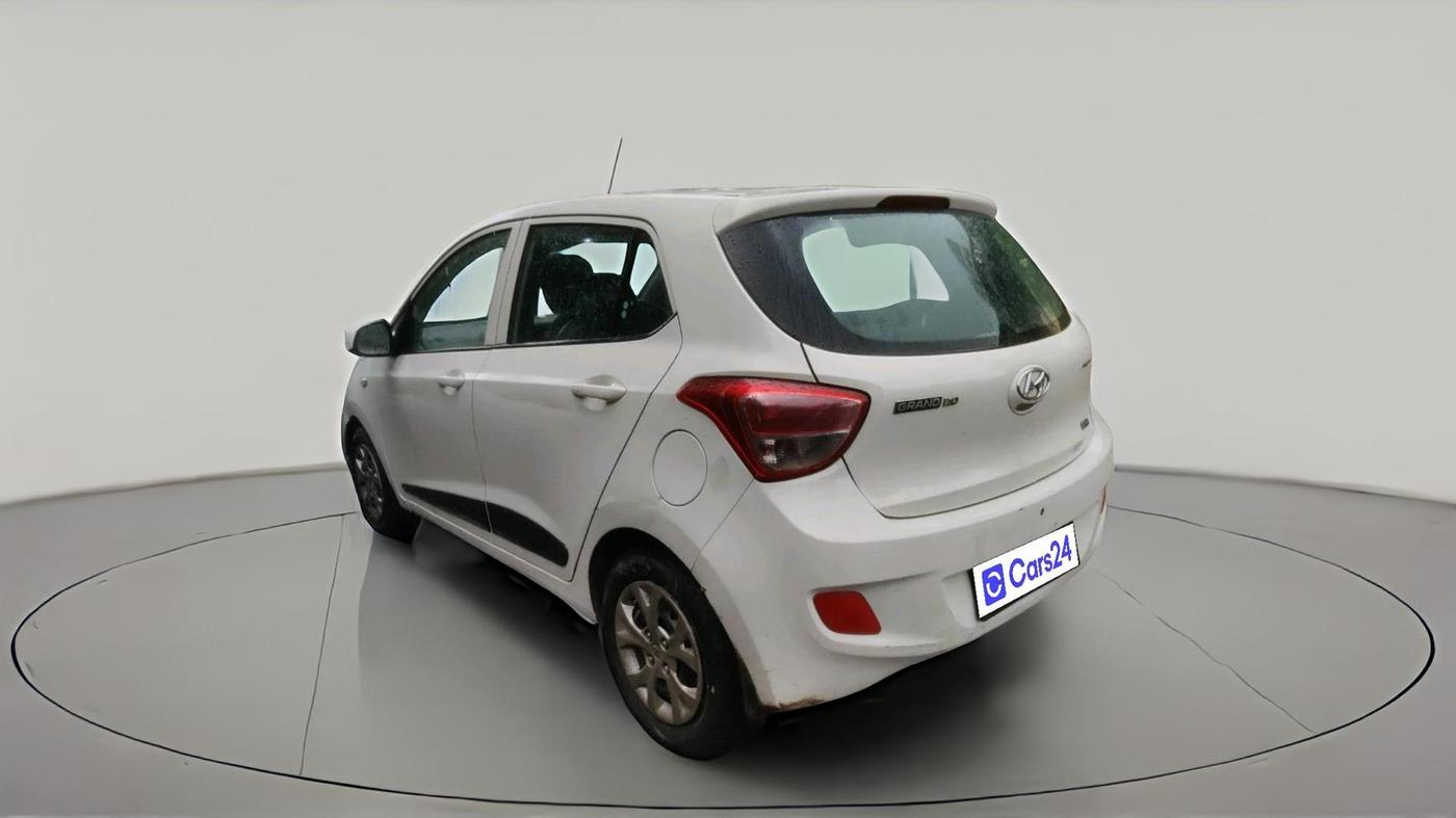 2016 Hyundai Grand i10 MAGNA 1.2 KAPPA VTVT, CNG, Manual, 1,16,900 km, exterior