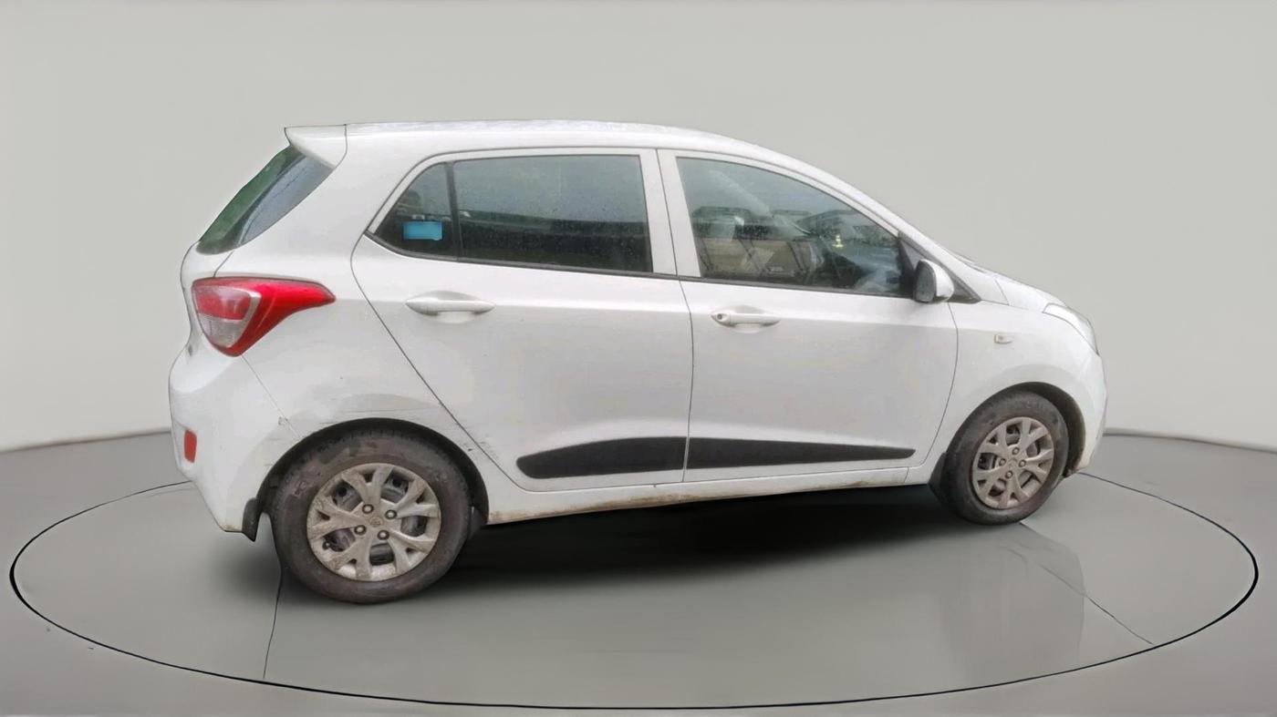 2016 Hyundai Grand i10 MAGNA 1.2 KAPPA VTVT, CNG, Manual, 1,16,900 km, exterior
