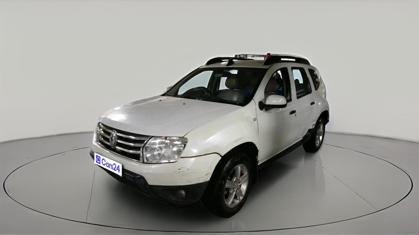 2014 Renault Duster 85 PS RXL DIESEL, Diesel, Manual, 1,17,983 km, exterior
