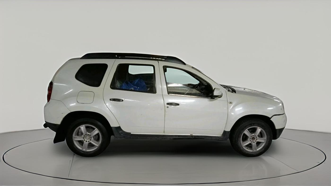 2014 Renault Duster 85 PS RXL DIESEL, Diesel, Manual, 1,17,983 km, exterior