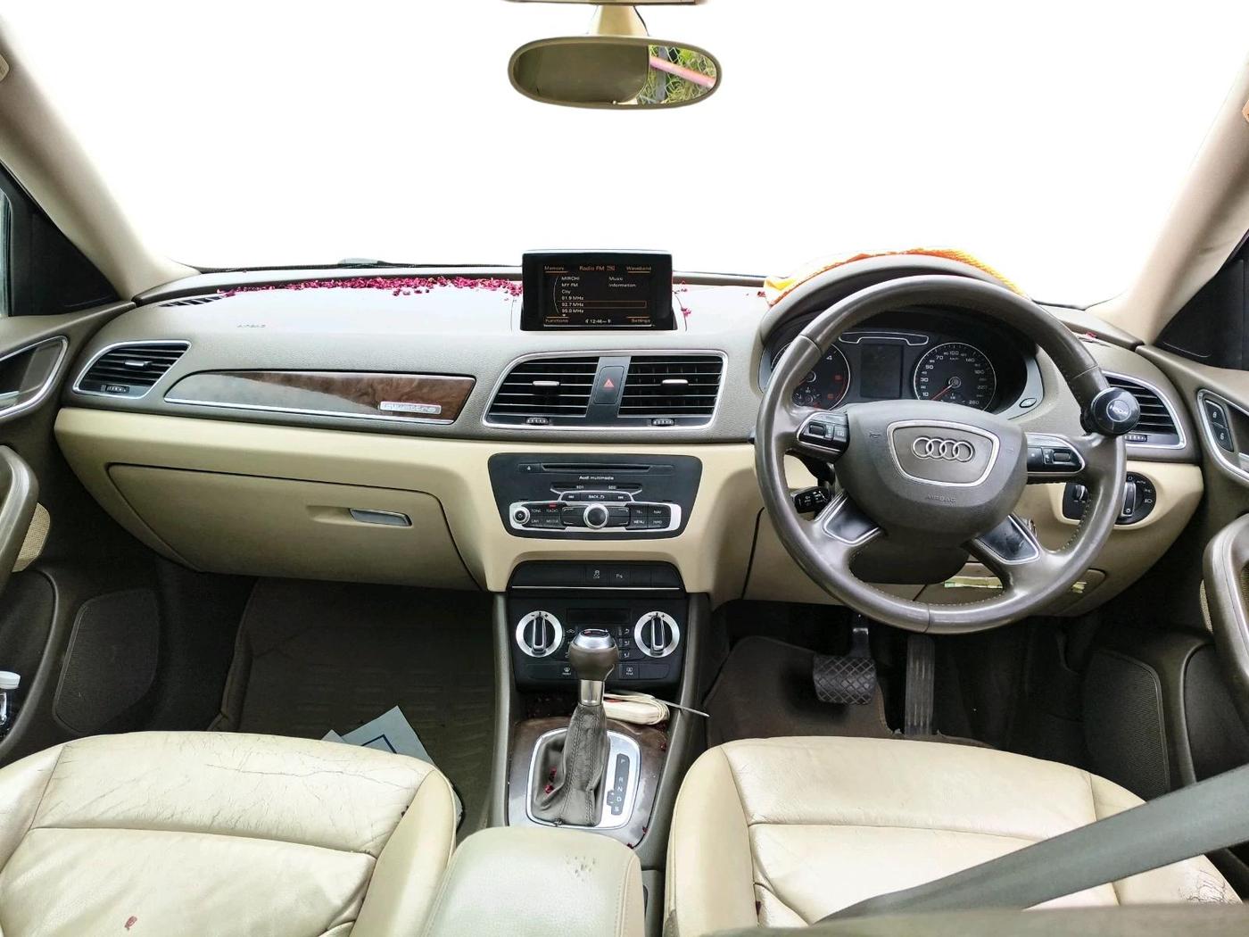 2012 Audi Q3 2.0 TDI QUATTRO, Diesel, Automatic, 6,390 km, interior