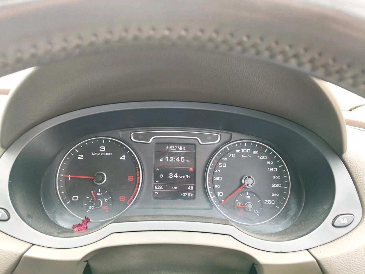 2012 Audi Q3 2.0 TDI QUATTRO, Diesel, Automatic, 6,390 km, interior