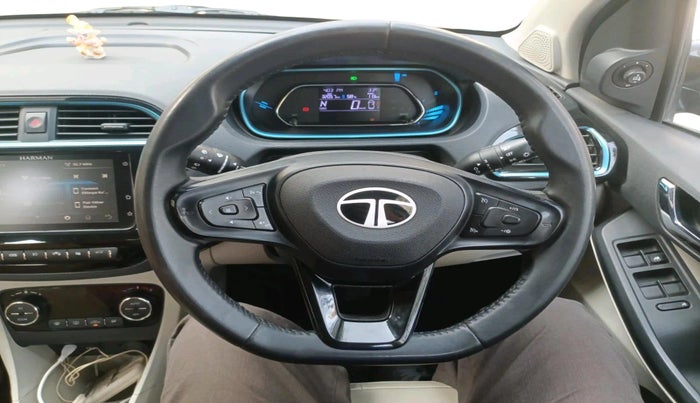 2024 Tata TIAGO EV XZ PLUS TECH LUX LONG RANGE, Electric, Automatic, 32,057 km, interior