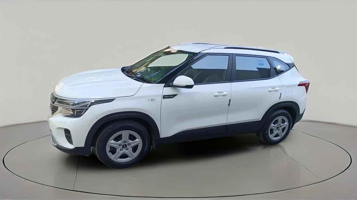 2025 KIA SELTOS HTE (O)1.5 Petrol MT, Petrol, Manual, 3,825 km, exterior
