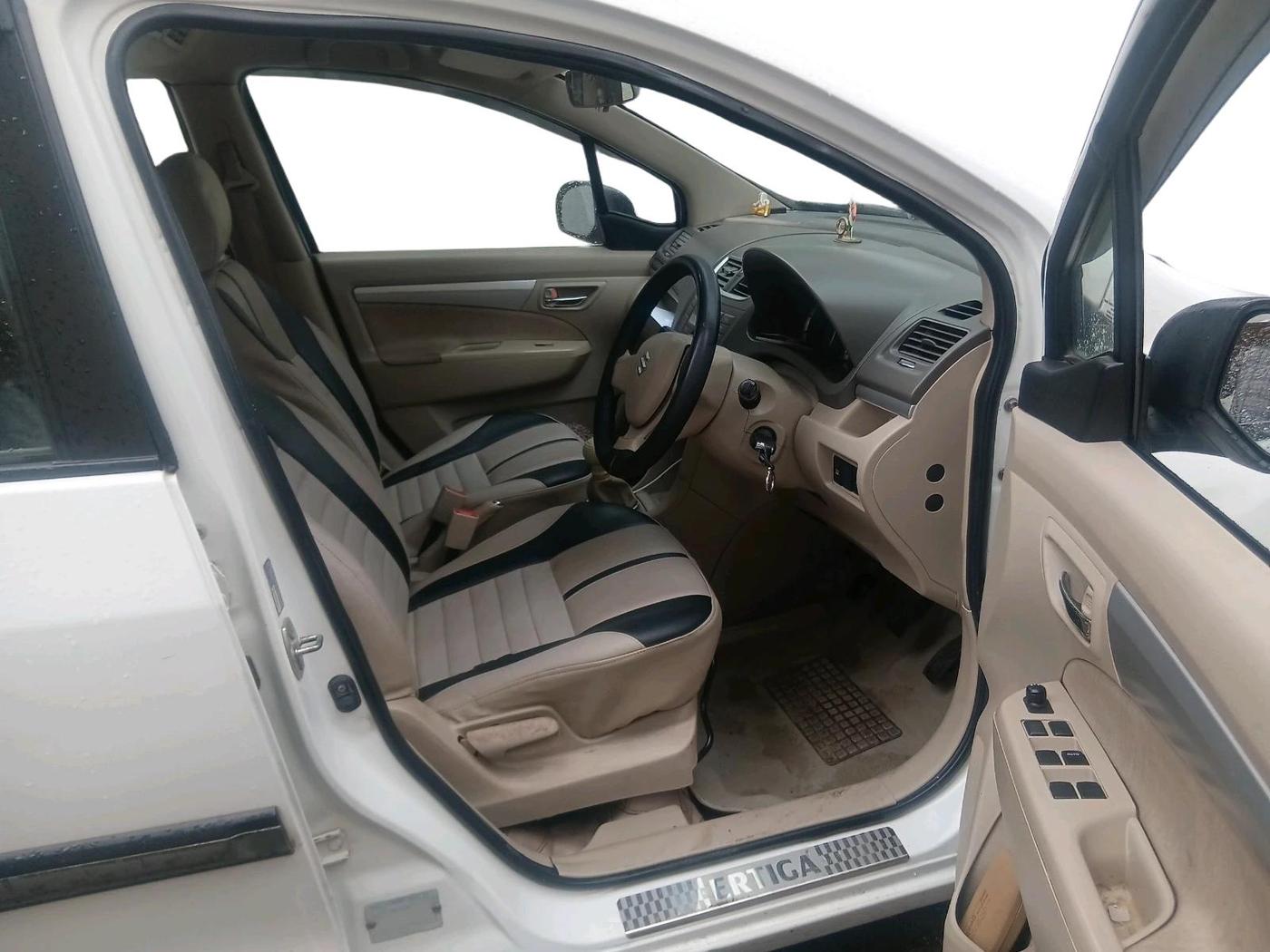 2015 Maruti Ertiga VDI, Diesel, Manual, 1,04,921 km, interior