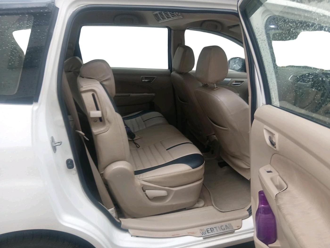 2015 Maruti Ertiga VDI, Diesel, Manual, 1,04,921 km, interior
