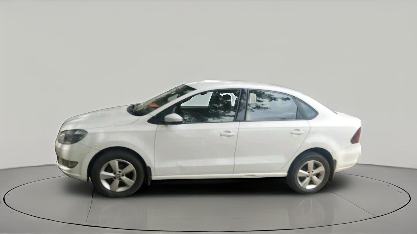 2016 Skoda Rapid AMBITION 1.5 TDI, Diesel, Manual, 86,808 km, exterior