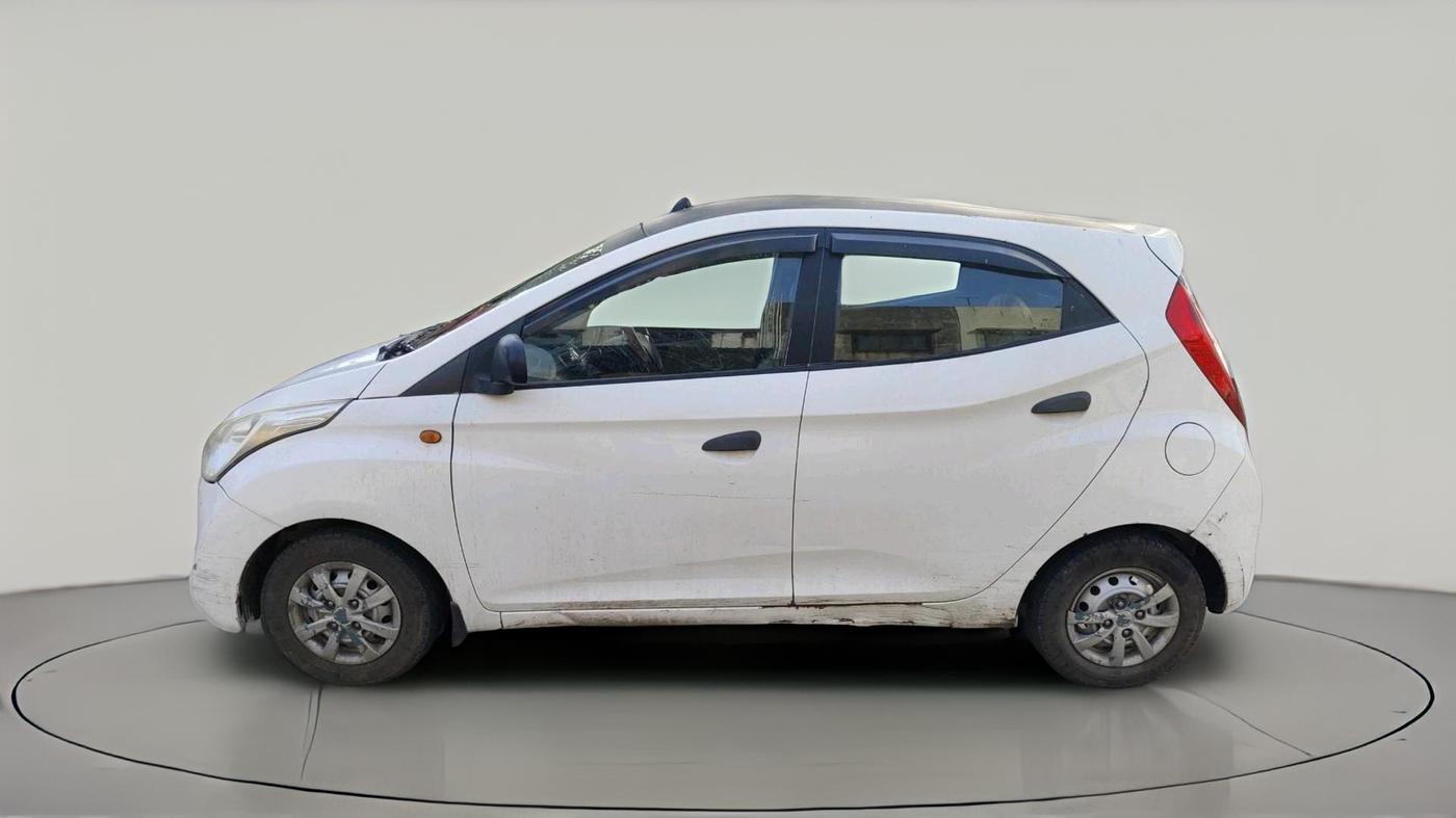 2013 Hyundai Eon ERA +, CNG, Manual, 1,07,741 km, exterior
