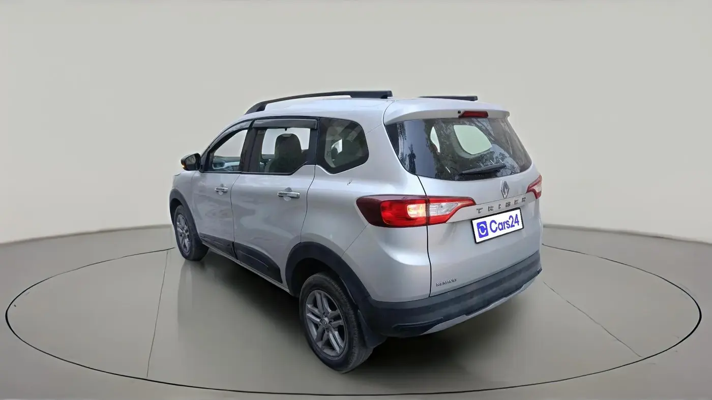 2023 Renault TRIBER RXZ AMT, Petrol, Automatic, 13,094 km, exterior
