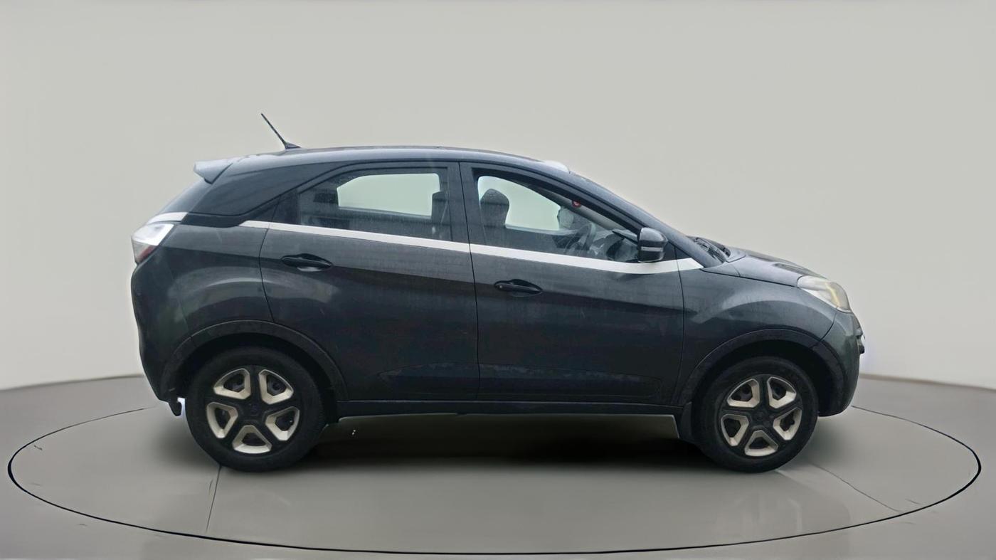 2018 Tata NEXON XM PETROL, CNG, Manual, 99,457 km, exterior