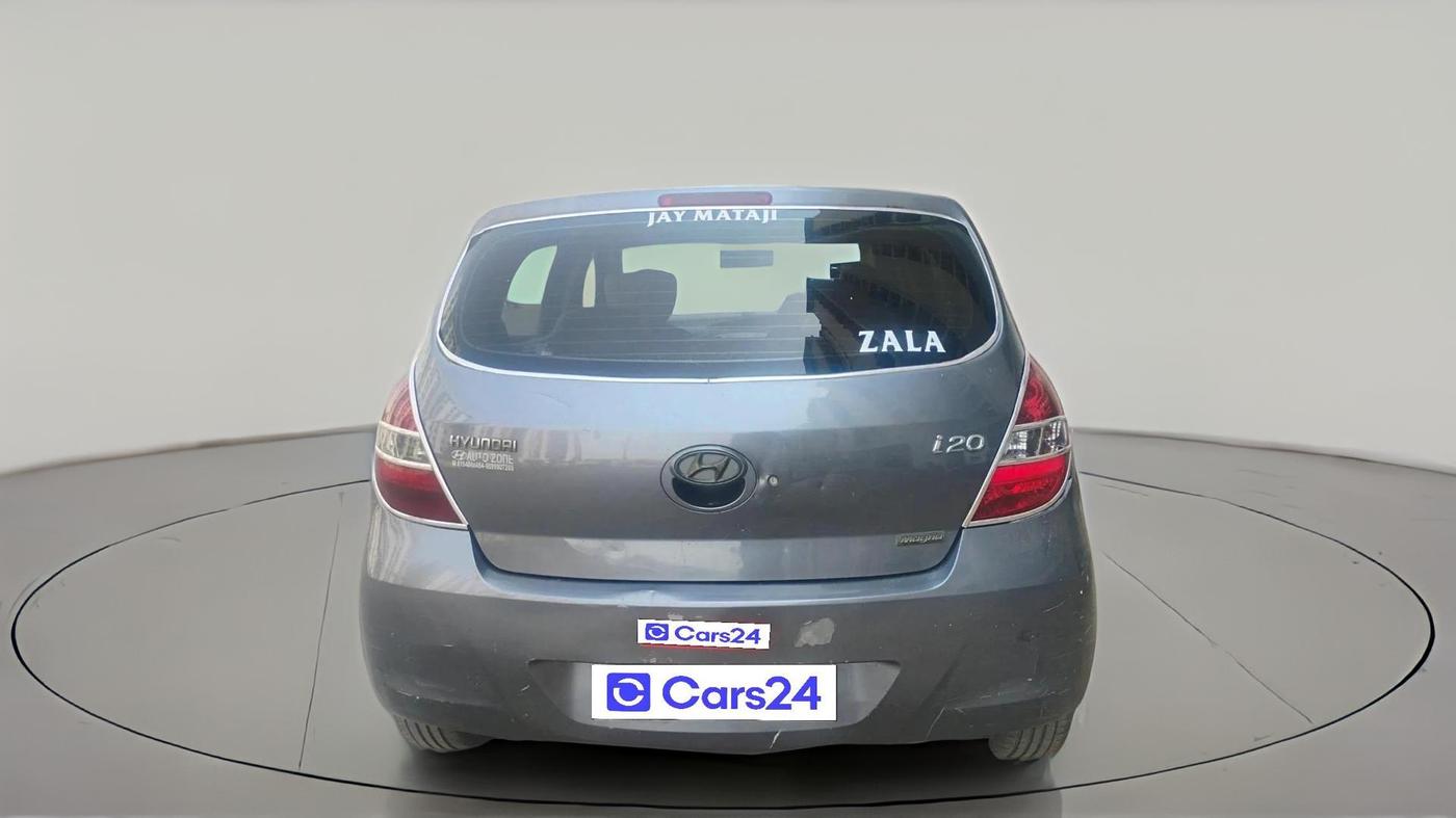 2011 Hyundai i20 MAGNA 1.2, CNG, Manual, 1,77,608 km, exterior
