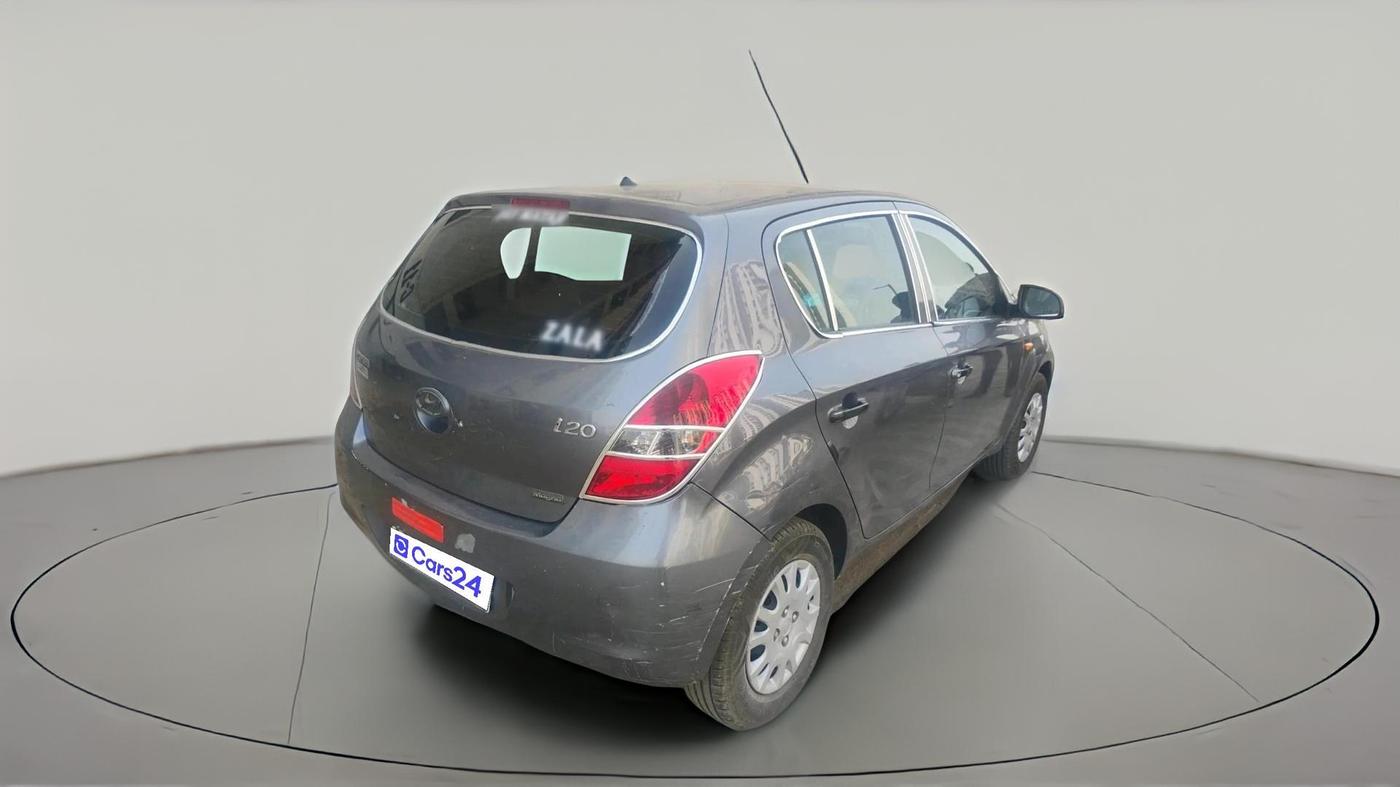 2011 Hyundai i20 MAGNA 1.2, CNG, Manual, 1,77,608 km, exterior