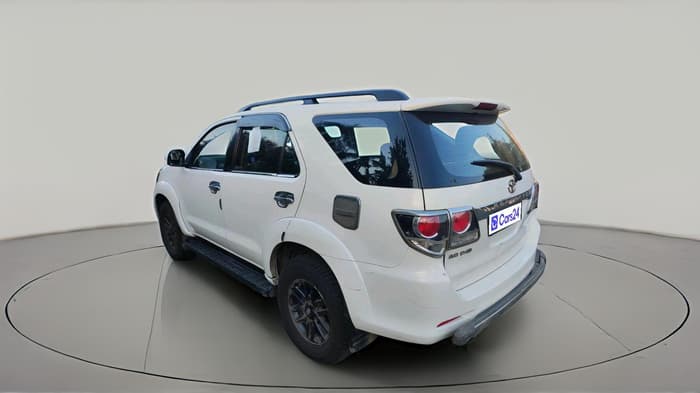 2016 Toyota Fortuner 3.0 4X2 AT, Diesel, Automatic, 1,89,863 km, exterior