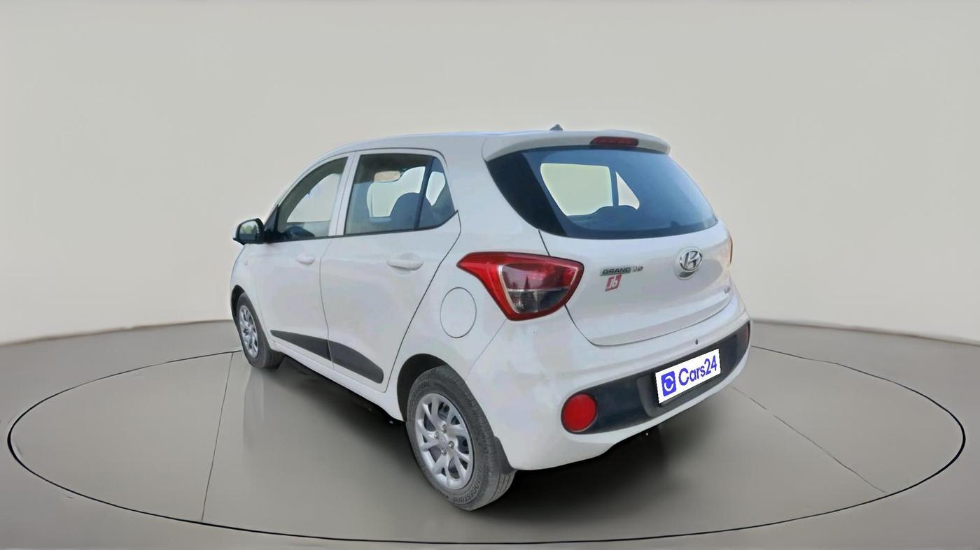 2017 Hyundai Grand i10 MAGNA U2 1.2 CRDI, Diesel, Manual, 1,00,001 km, exterior