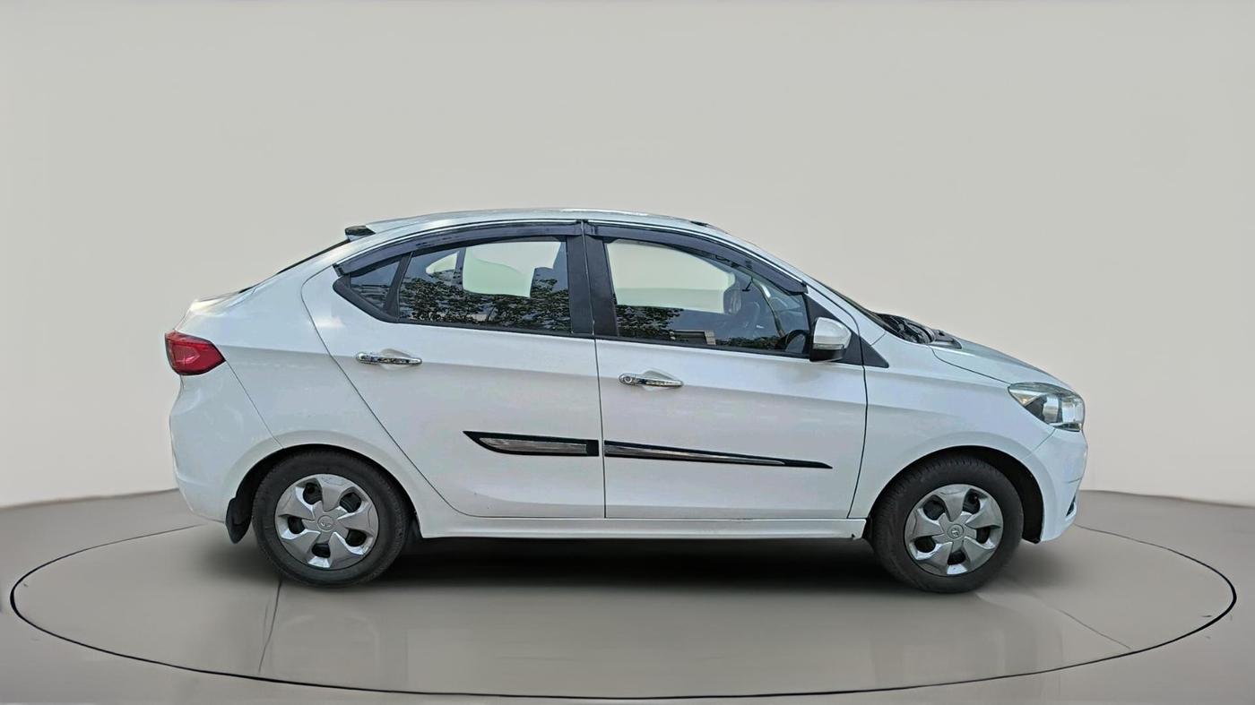 2018 Tata TIGOR XTA PETROL, CNG, Automatic, 76,114 km, exterior