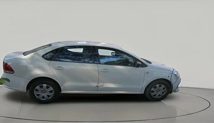 2013 Volkswagen Vento TRENDLINE DIESEL 1.6, Diesel, Manual, 1,17,245 km, exterior