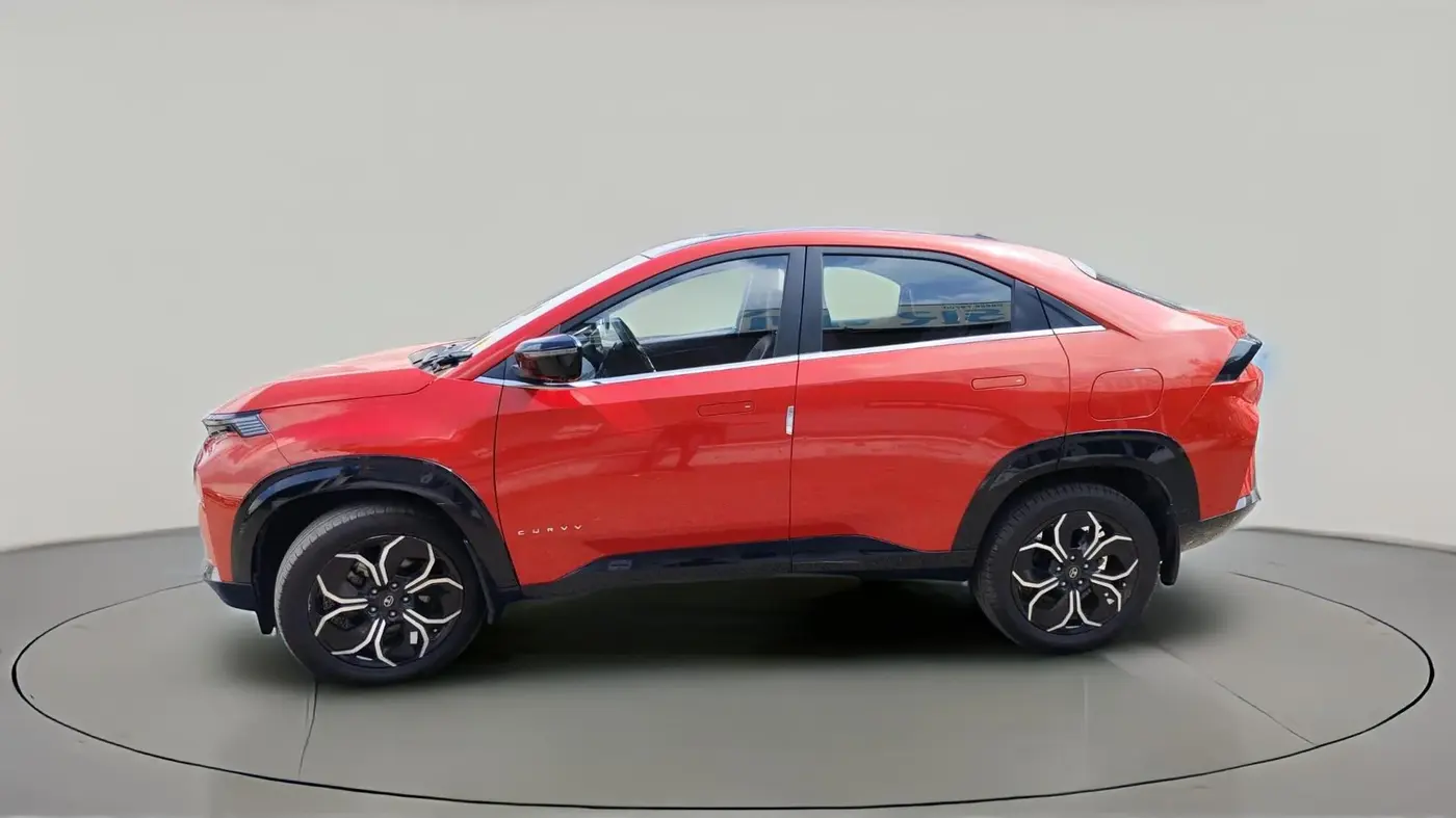 2024 Tata Curvv Accomplished Plus A 1.5 Diesel 7DCA, Diesel, Automatic, 34,970 km, exterior