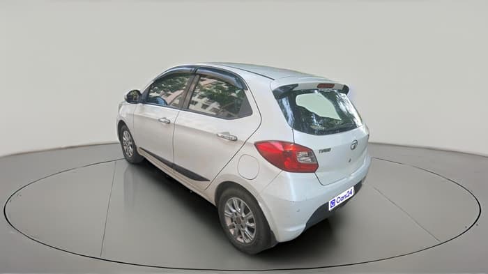 2017 Tata Tiago XZA PETROL, Petrol, Automatic, 50,116 km, exterior