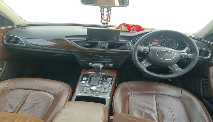 2013 Audi A6 2.0 TDI PREMIUM, Diesel, Automatic, 1,04,018 km, interior