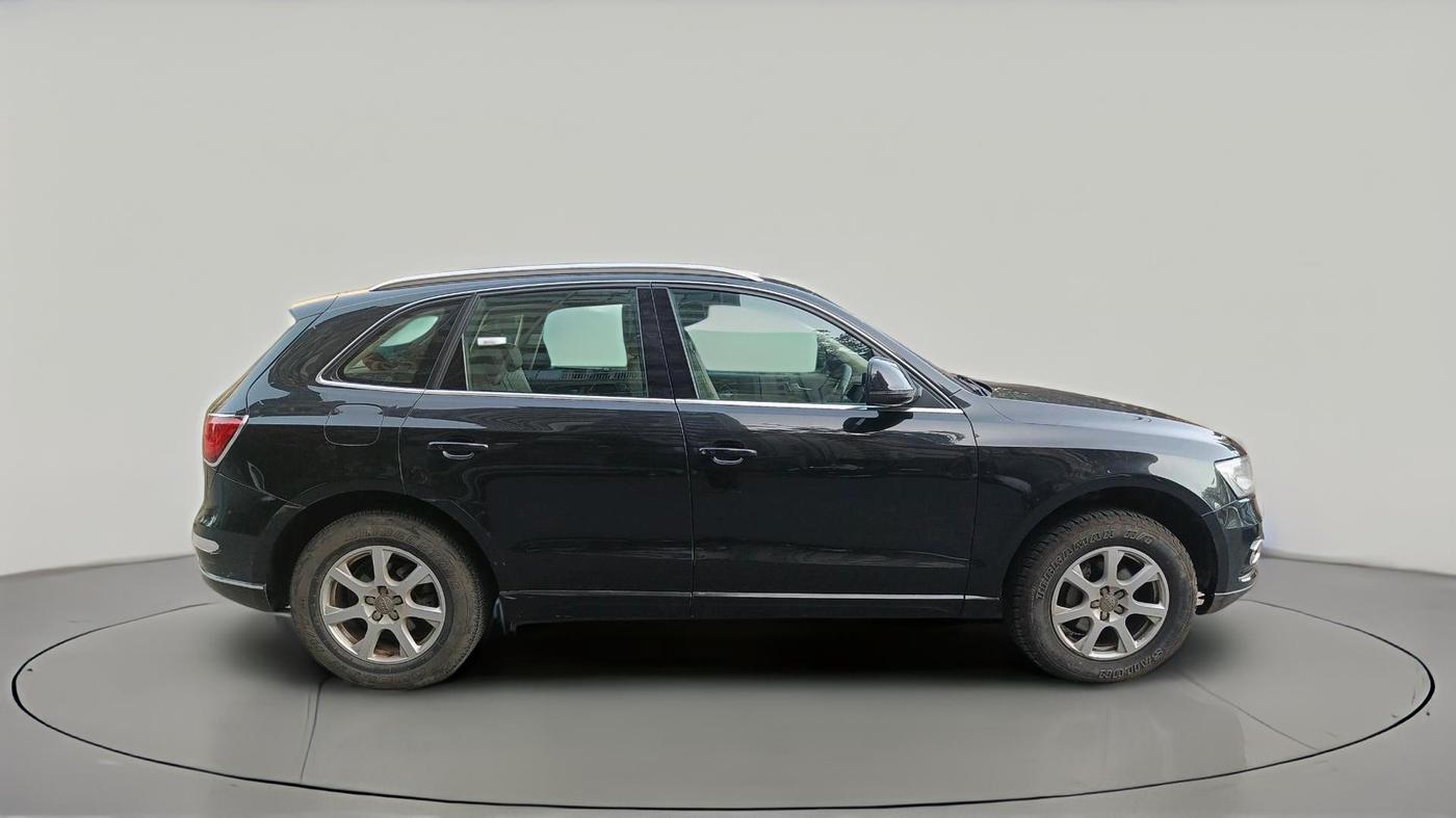 2013 Audi Q5 2.0 TDI QUATTRO, Diesel, Automatic, 1,33,177 km, exterior