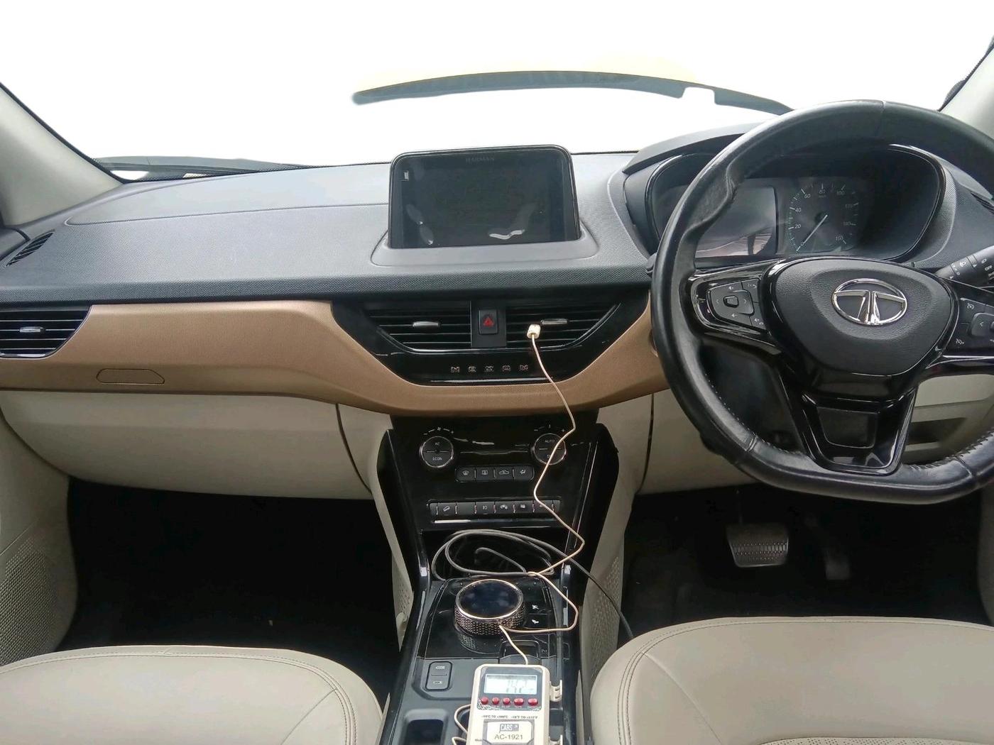 2022 Tata NEXON EV XZ Plus Lux Jet, Electric, Automatic, 49,914 km, interior