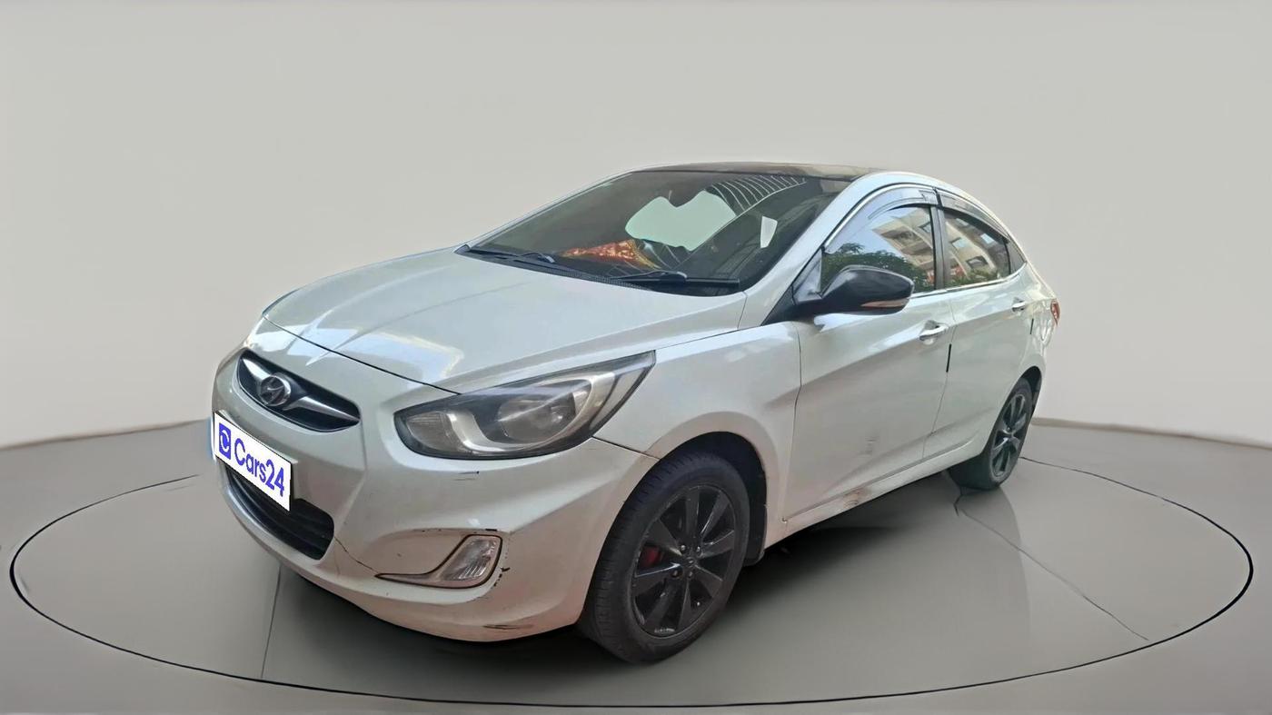 2011 Hyundai Verna FLUIDIC 1.6 CRDI SX AT, Diesel, Automatic, 87,667 km, exterior