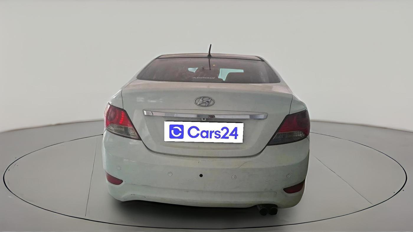 2011 Hyundai Verna FLUIDIC 1.6 CRDI SX AT, Diesel, Automatic, 87,667 km, exterior