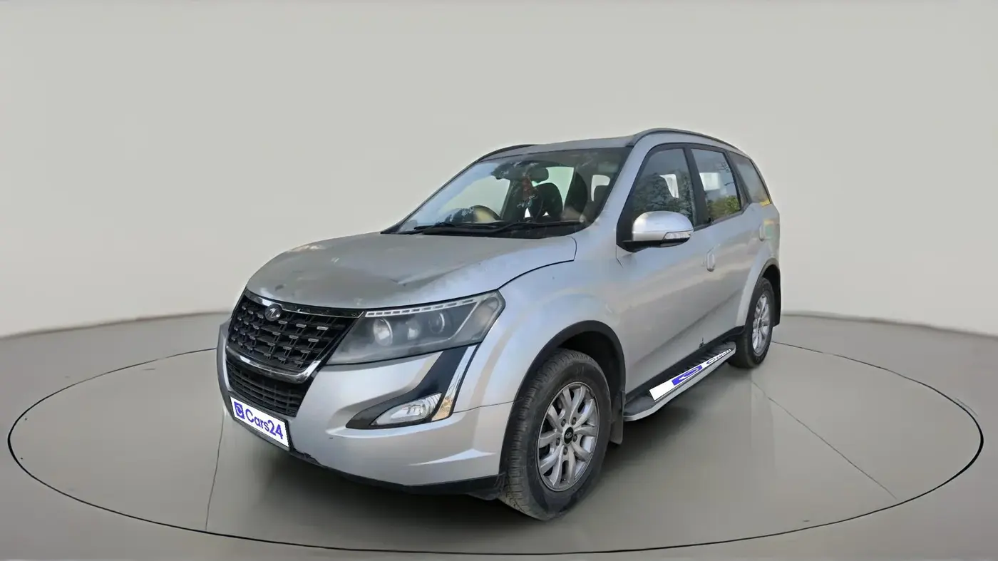 2018 Mahindra XUV500 W9, Diesel, Manual, 1,81,703 km, exterior