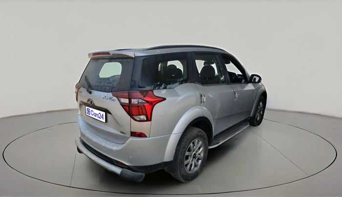 2018 Mahindra XUV500 W9, Diesel, Manual, 1,81,703 km, exterior