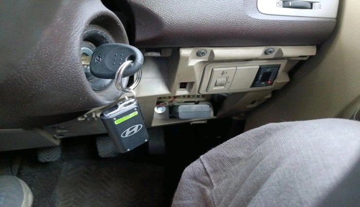 2011 Hyundai i20 MAGNA 1.2, CNG, Manual, 72,944 km, interior