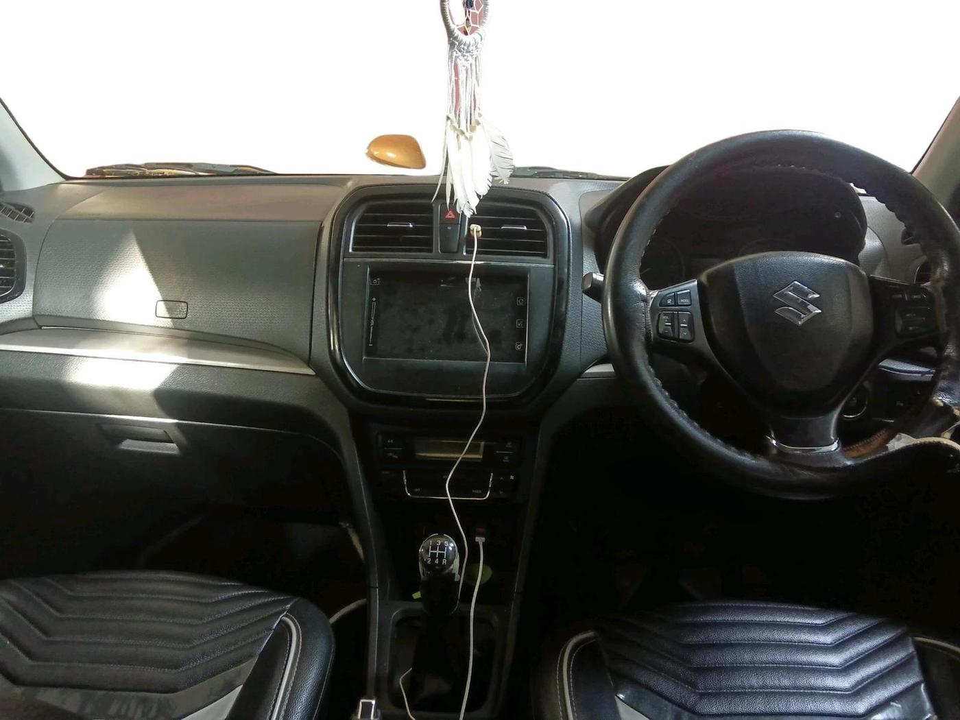 2017 Maruti Vitara Brezza ZDI PLUS, Diesel, Manual, 1,19,630 km, interior