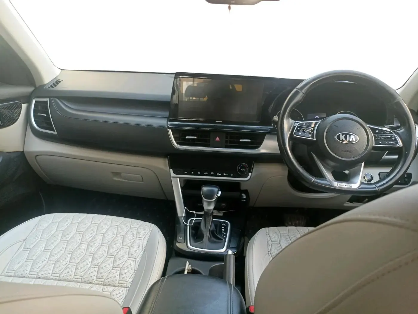 2020 KIA SELTOS HTX IVT 1.5 PETROL, Petrol, Automatic, 76,419 km, interior